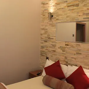 https://skylark-guest-house.brighton-hotels-england.com